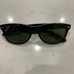 Polarized Ray-Ban Wayfarers. New Style
